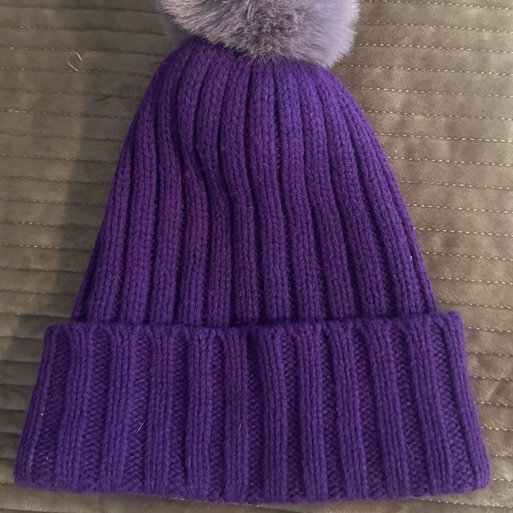 Athleta Purple Ribbed Knit Pom Beanie Hat - Picture 3 of 10